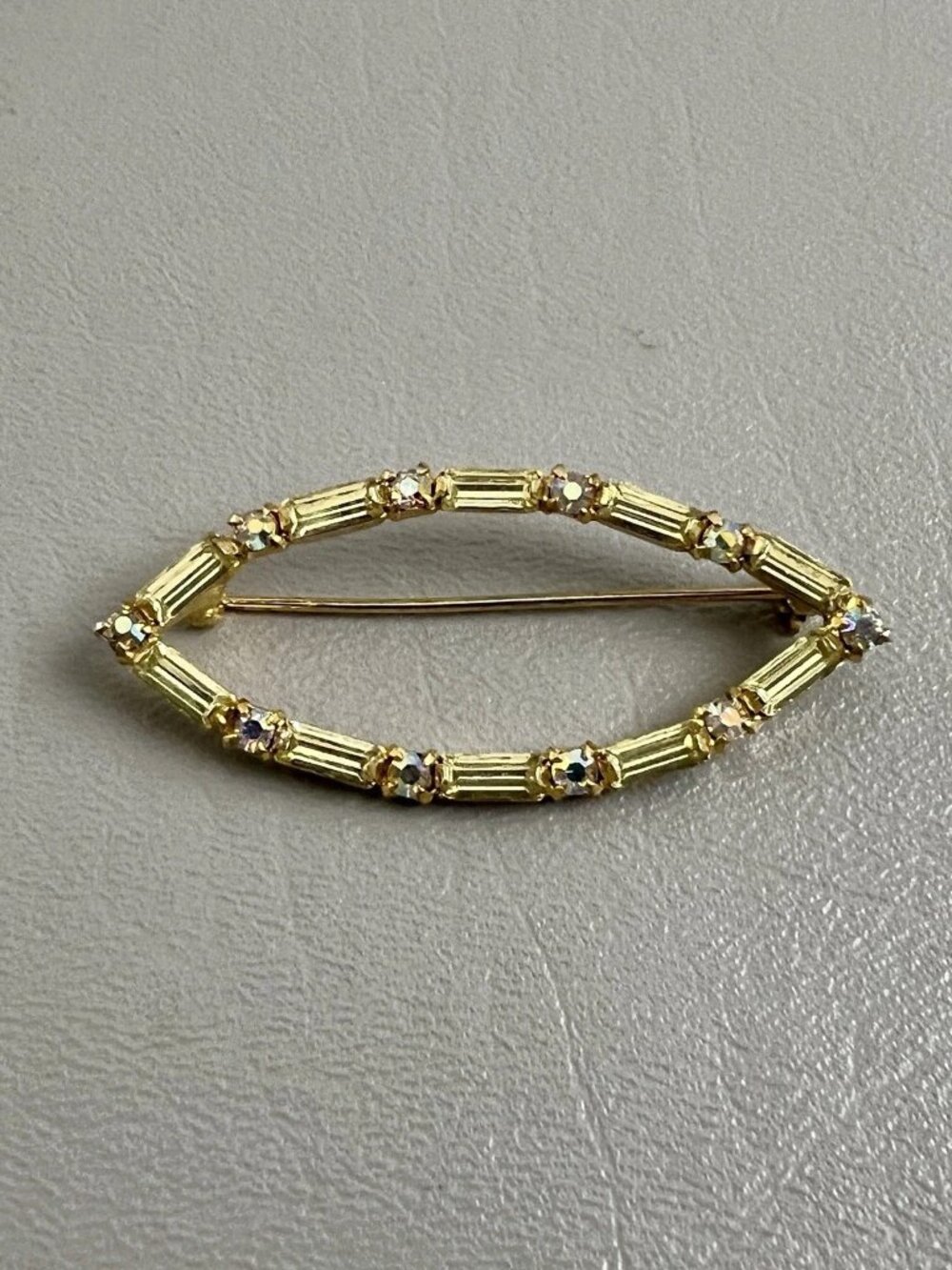 Vintage Gold Tone Aurora Borealis Rhinestone Oval Brooch Pin 2.25" Unsigned